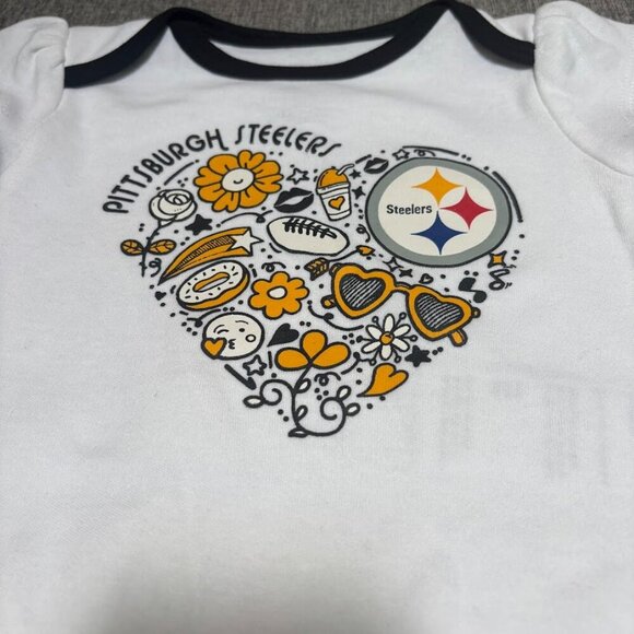 NFL Pittsburg Steelers Infant 3pk Bodysuits, 18 mos - Picture 2 of 9